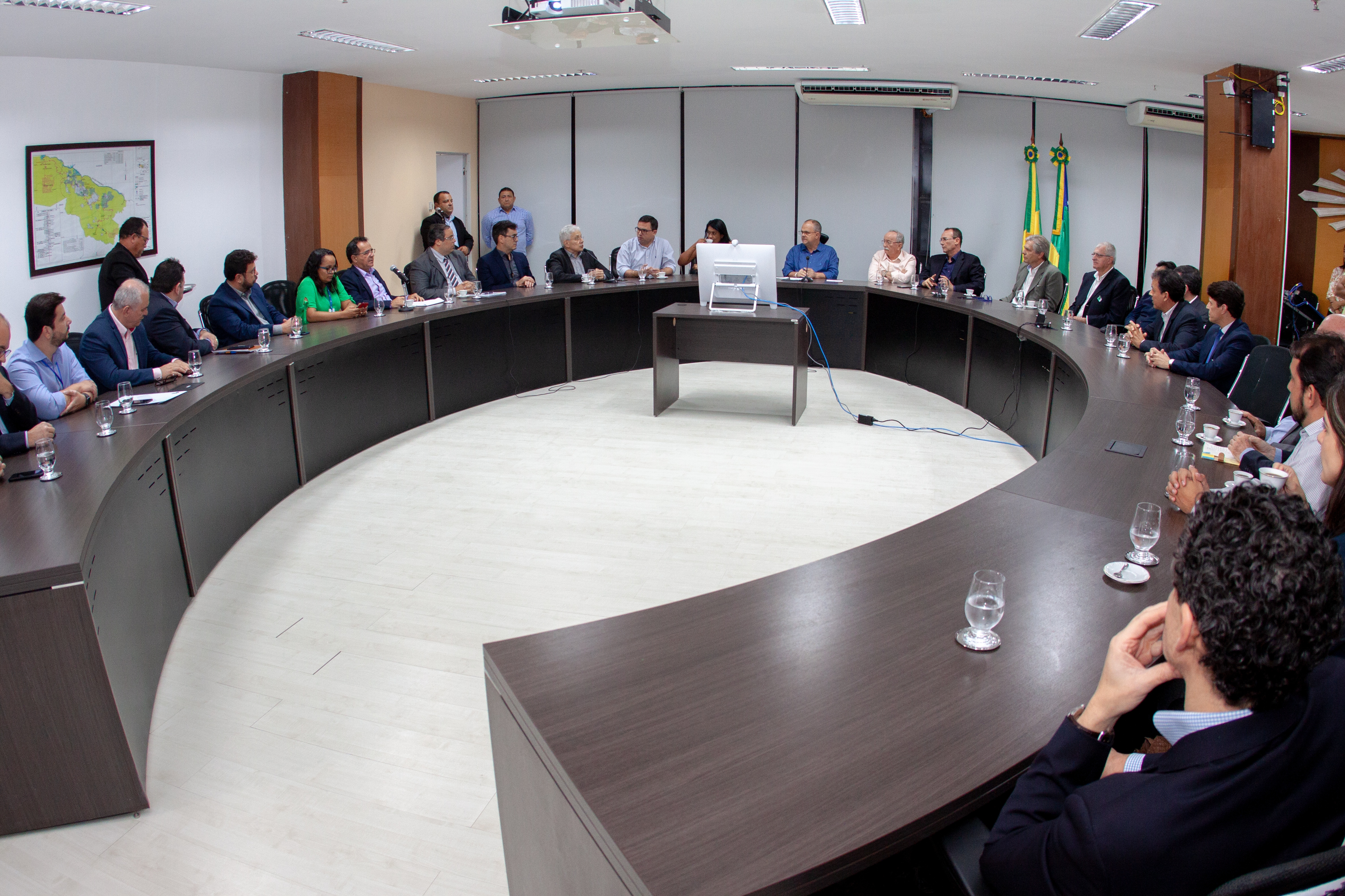 Belivaldo Chagas assina Decreto com as novas normas do Regulamento do Gás Canalizado do Estado de Sergipe