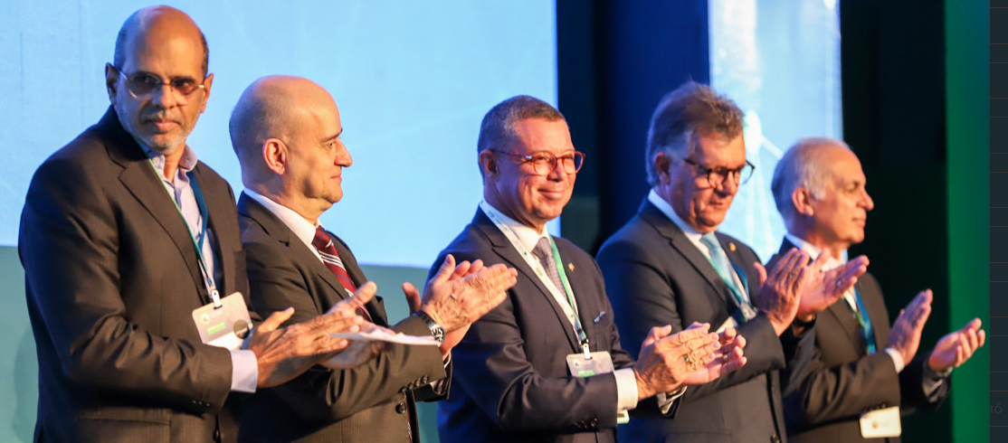 Governador Fábio participa de maior evento de tecnologia offshore do mundo