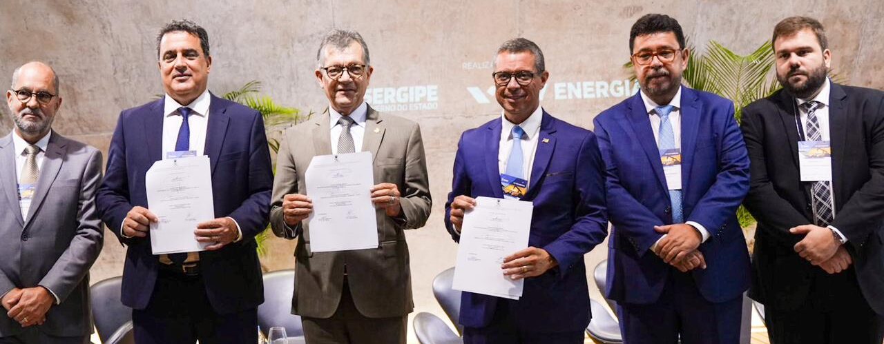 Fábio Mitidieri assina protocolo de intenções com as empresas Toyo Setal e Macaw Energies durante Sergipe Day