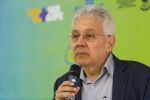 O secretário José Augusto Carvalho